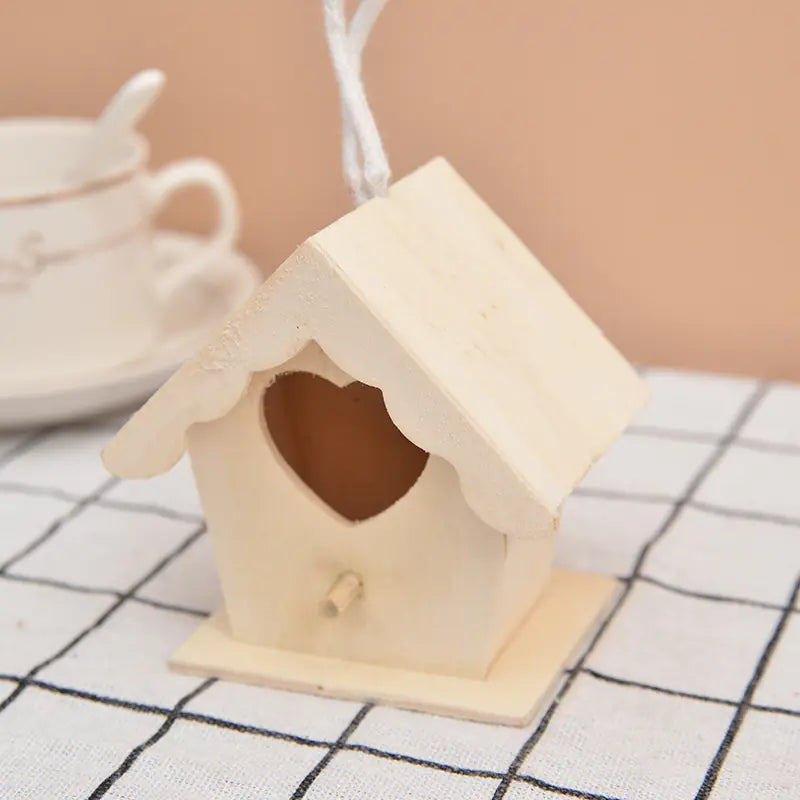 Wooden Birdhouse Outdoor Hanging Nest
